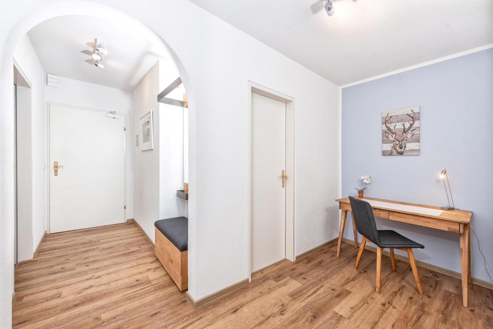 Staufenhirsch Apartment اوبرستوفن المظهر الخارجي الصورة